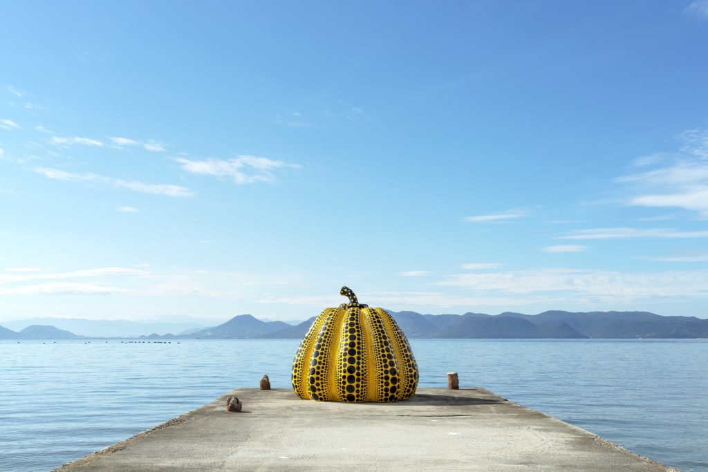 草間彌生 直島 南瓜